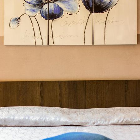 Albergo Florida ตัจจา ภายนอก รูปภาพ